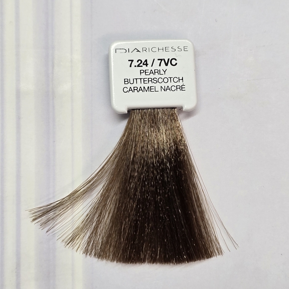 L'Oreal Professionnel DIARichesse 2x Ammonia-Free 7.24/7VC Pearly Butterscotch - Picture 14 of 16